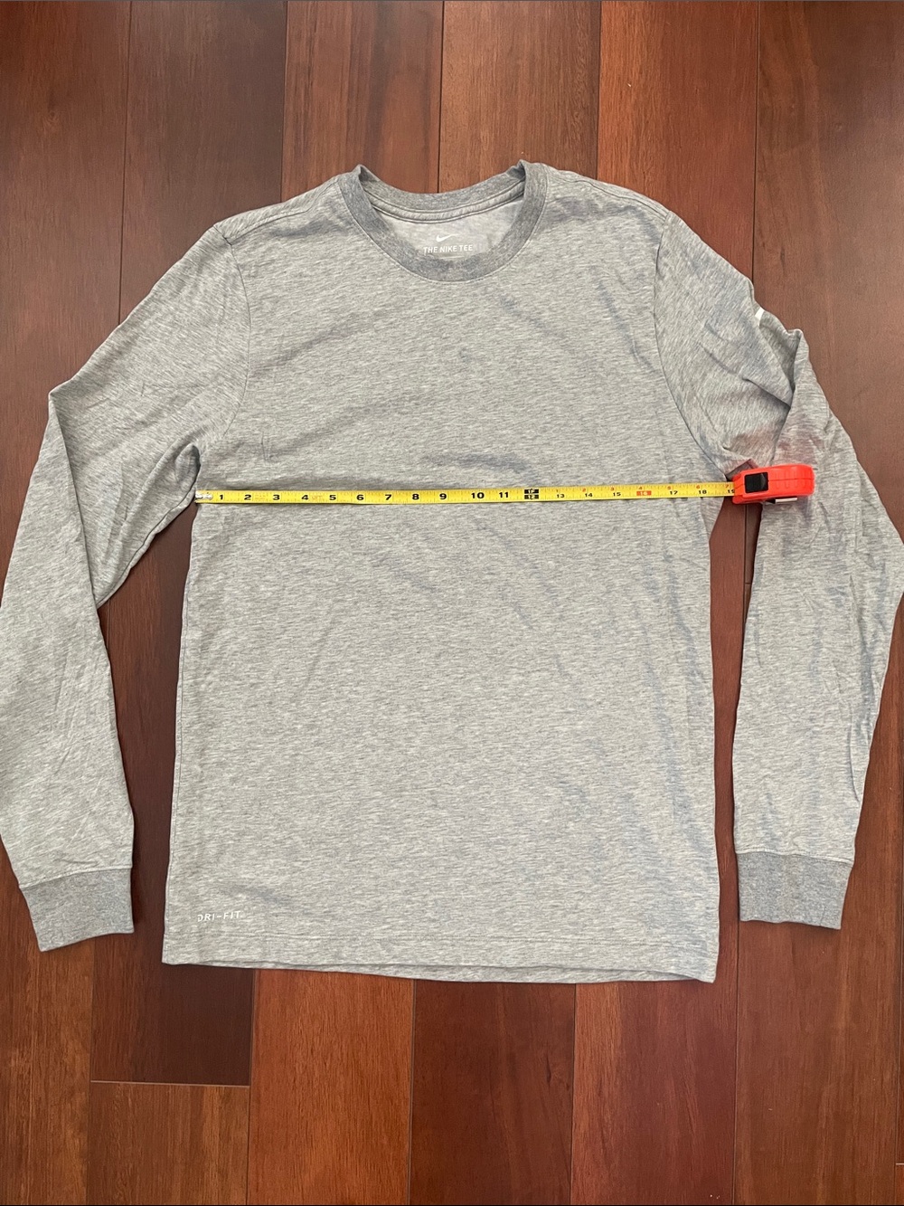 Nike Men's DRI-FIT Long Sleeve Crew Neck T-Shirt - Heather Gray size M NWOT